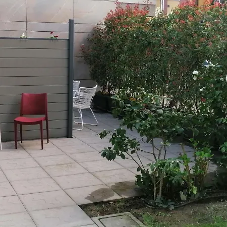 Apartament Ampio Con Giardino E Box San Donato Milanese