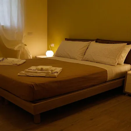 Apartamento Ampio Con Giardino E Box