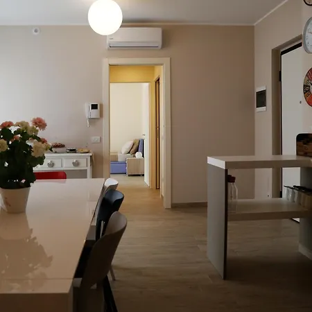 Ampio Con Giardino E Box Apartamento *
