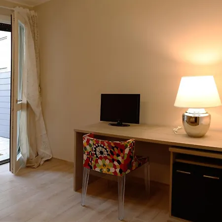 Ampio Con Giardino E Box Apartament San Donato Milanese