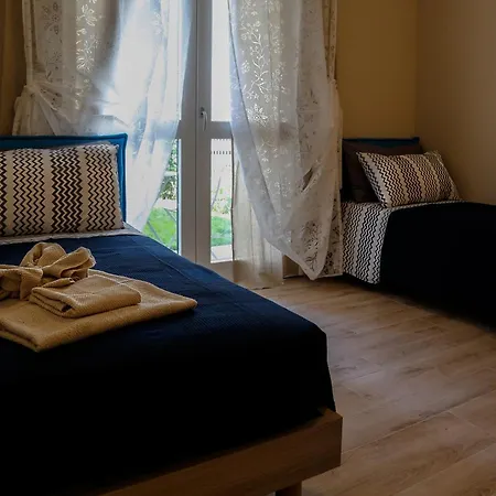 Apartament Ampio Con Giardino E Box San Donato Milanese